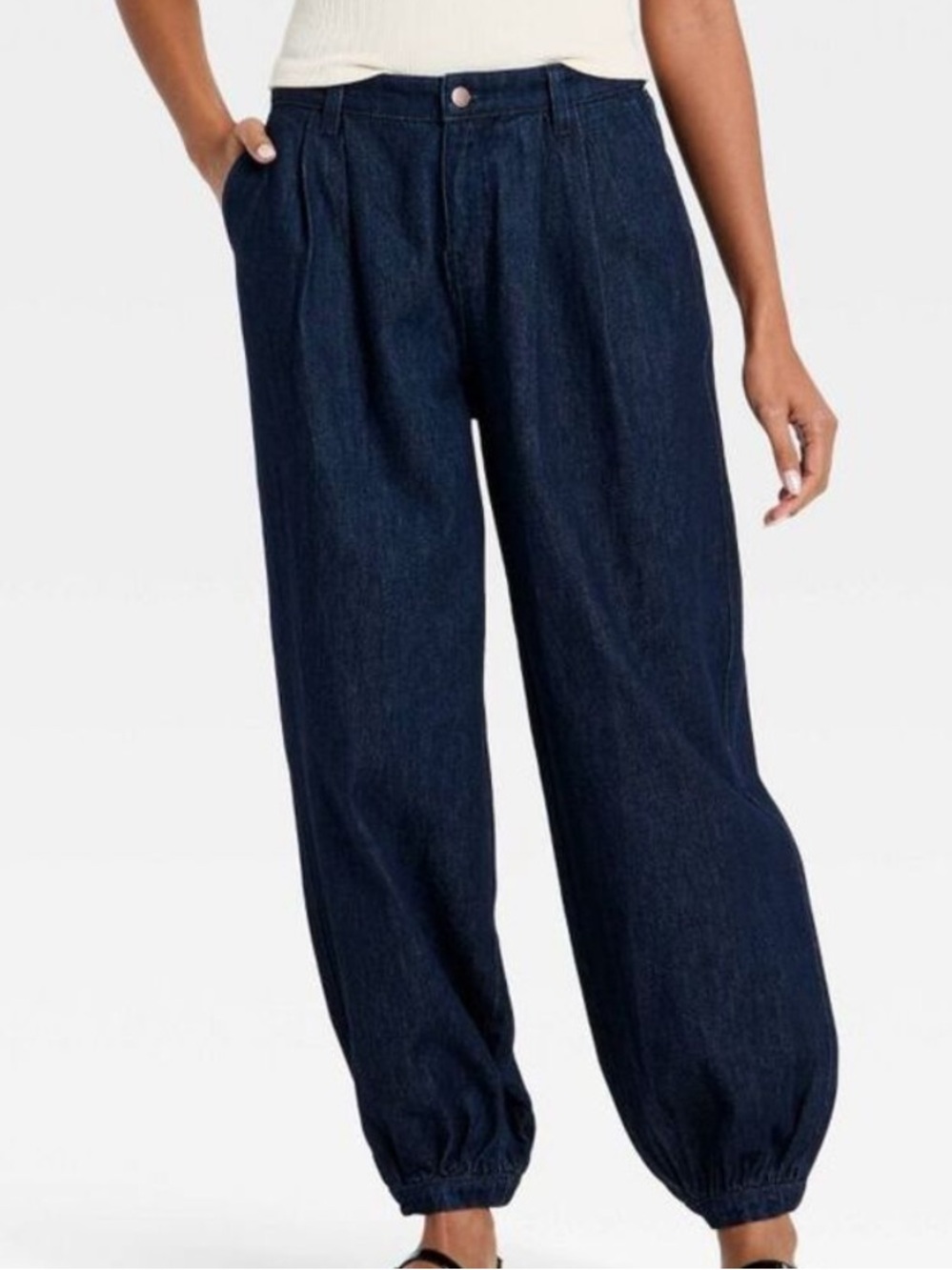 Dark wash Balloon Style Denim Pants - A New Day Large